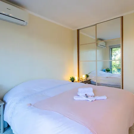 Belles Terres 2 Ap4392 By Riviera Homes * 尼斯